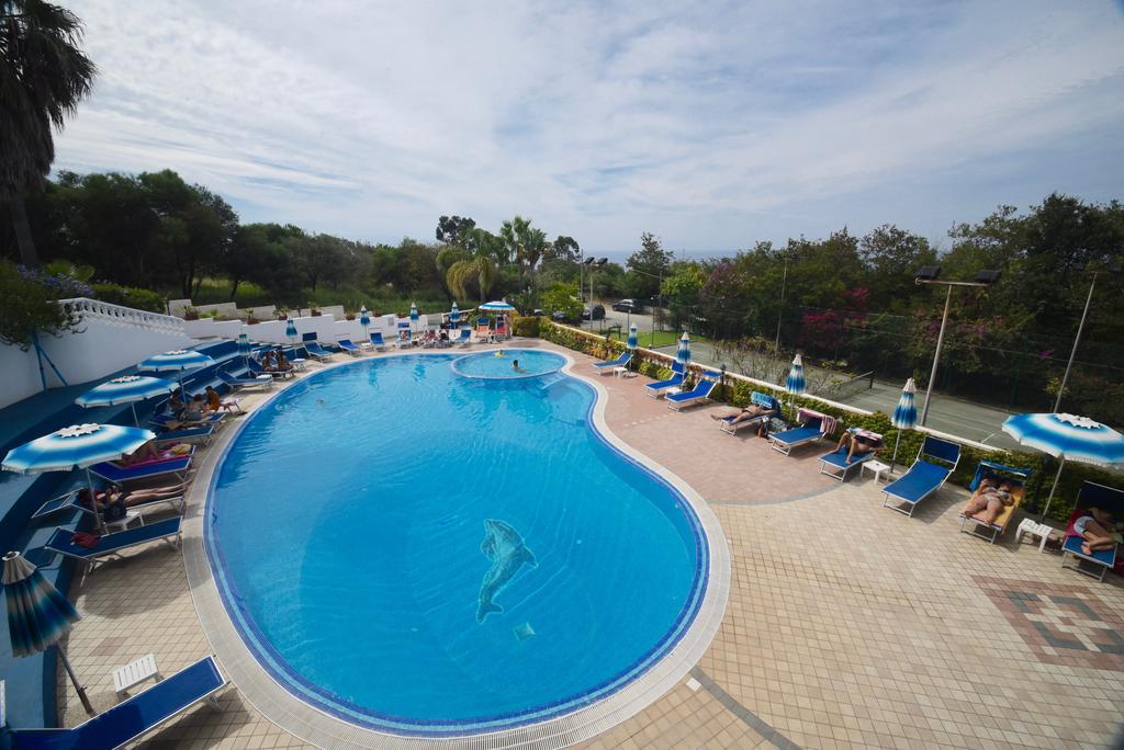 Villaggio Pineta Petto Bianco Capo Vaticano Exterior foto